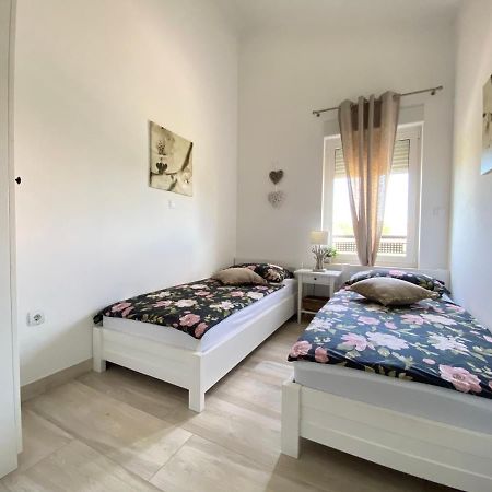 Villa Divina With Private Heated Pool PUY Exterior foto