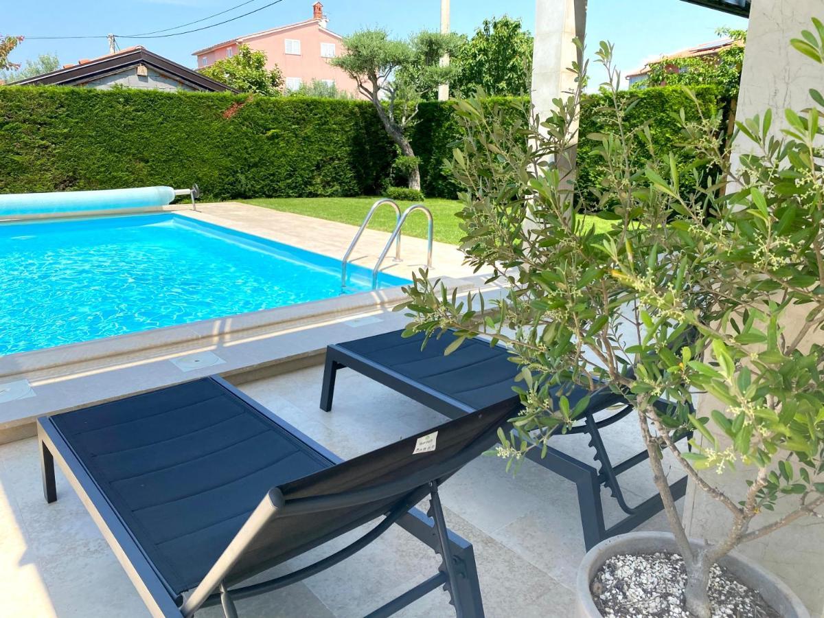 Villa Divina With Private Heated Pool PUY Exterior foto
